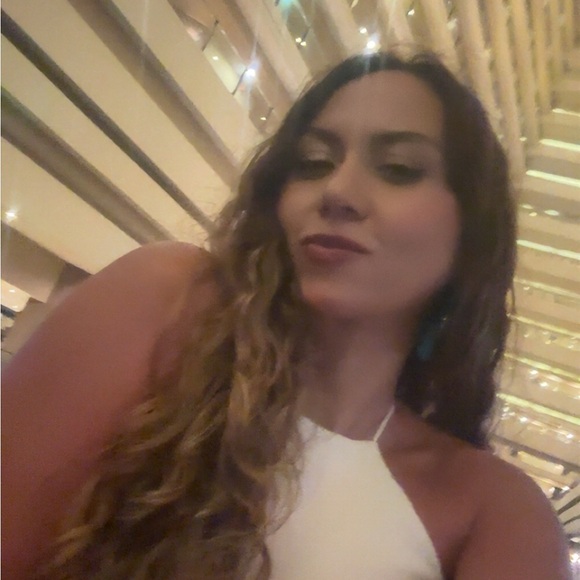 dee_sh